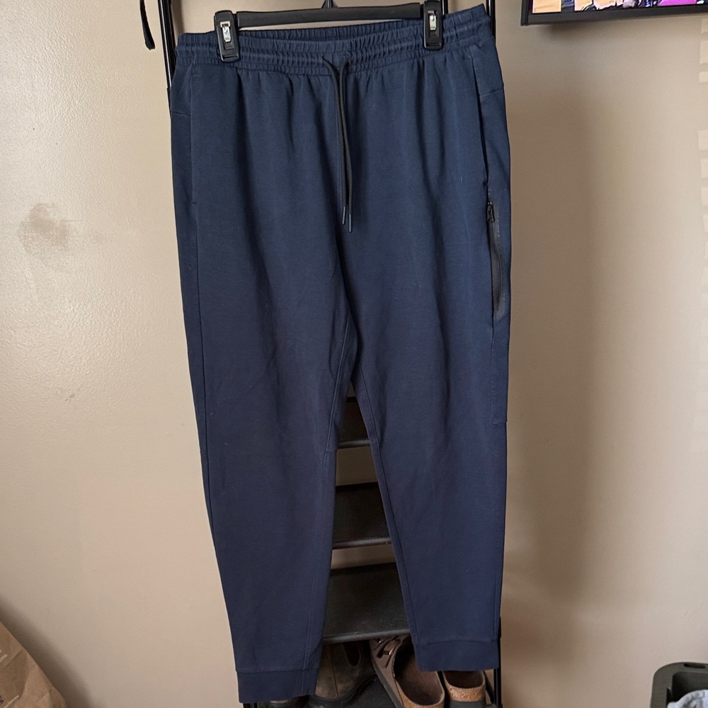 Old Navy Men's Navy Jogger Pants - Comfortable Drawstring Waist